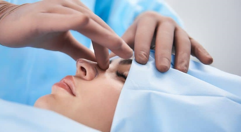 Enhancing Facial Features with Rhinoplasty